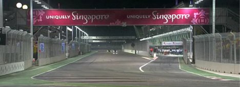 Immagine di SKY Sport, Formula 1 - La sfida tra Ferrari e McLaren nella notte di Singapore - Scopri di più su Sky Italia